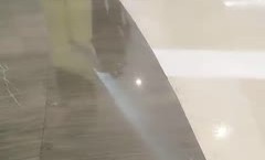 骚/女好迷人餐厅厕所大黑牛自[zi]慰，开裆肉丝出来勾引保安揉奶自[zi]慰，很是诱惑喜欢不要错过