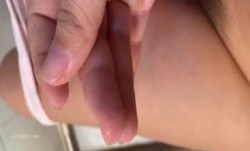 《重磅顶流☀️网红泄密》露脸才是王道！平台40万粉颜值主播最新上市！【兔兔睡不醒】土豪数千元定制反差私拍XXX𝓜𝕚𝕤𝕤𝔸𝕍紫薇打炮.淫.水特别多(3)