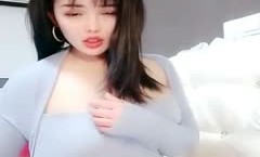 高gao颜值丰满身.材大耳环妹mei子肉丝诱惑，开裆丝袜拨开内裤跳.蛋塞逼，呻吟娇喘非常诱人