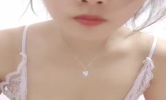 小哥哥带娇妻做直播，后入大白屁股，一下一下送到底，解锁高难度动作，无.套内/射