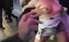 大.奶骚.货街上漏奶跳舞