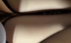 这个姿势，这个拍摄角度，这个黑丝，上头！