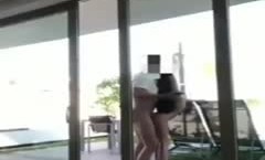 大胆在户外𝓜操cao起来