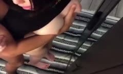 雪白美.乳妹mei被外国男友后入深插