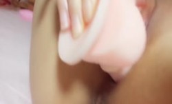 最新上市！【国产】吐血推荐身.材完爆的微博红人萝.莉美少女咬一口