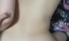 挽着胳膊轻轻𝓜操cao