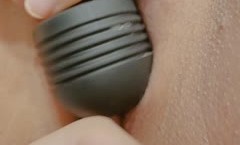 《最新流出✅女神泄密》露脸才是王道！人形清.纯母狗反差婊Bjbu私拍大波肥臀居家各种道具紫薇(16)