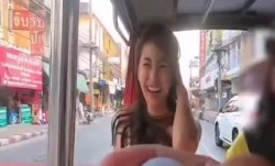 塞着跳.蛋在街头玩