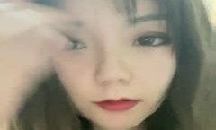 颜值不错的小xiao少.妇微胖露脸大屁股，一对豪乳很是诱人自[zi]慰骚逼揉捏大.奶子呻吟看着真刺激，乳.交后入吸精神器