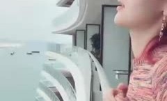 各位我奶子怎么样